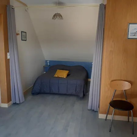 Le Clos De L'aura Apartment *